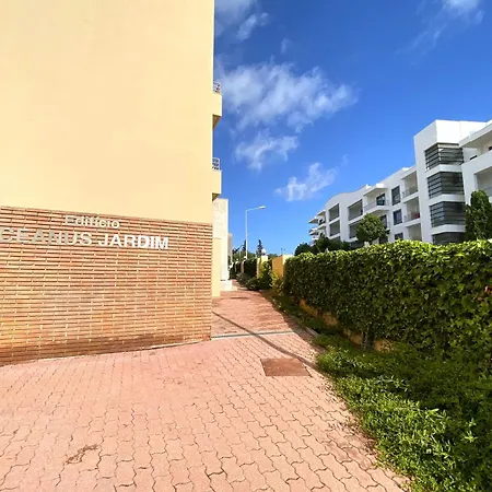 Appartement Sunny Style With Pool By Homing